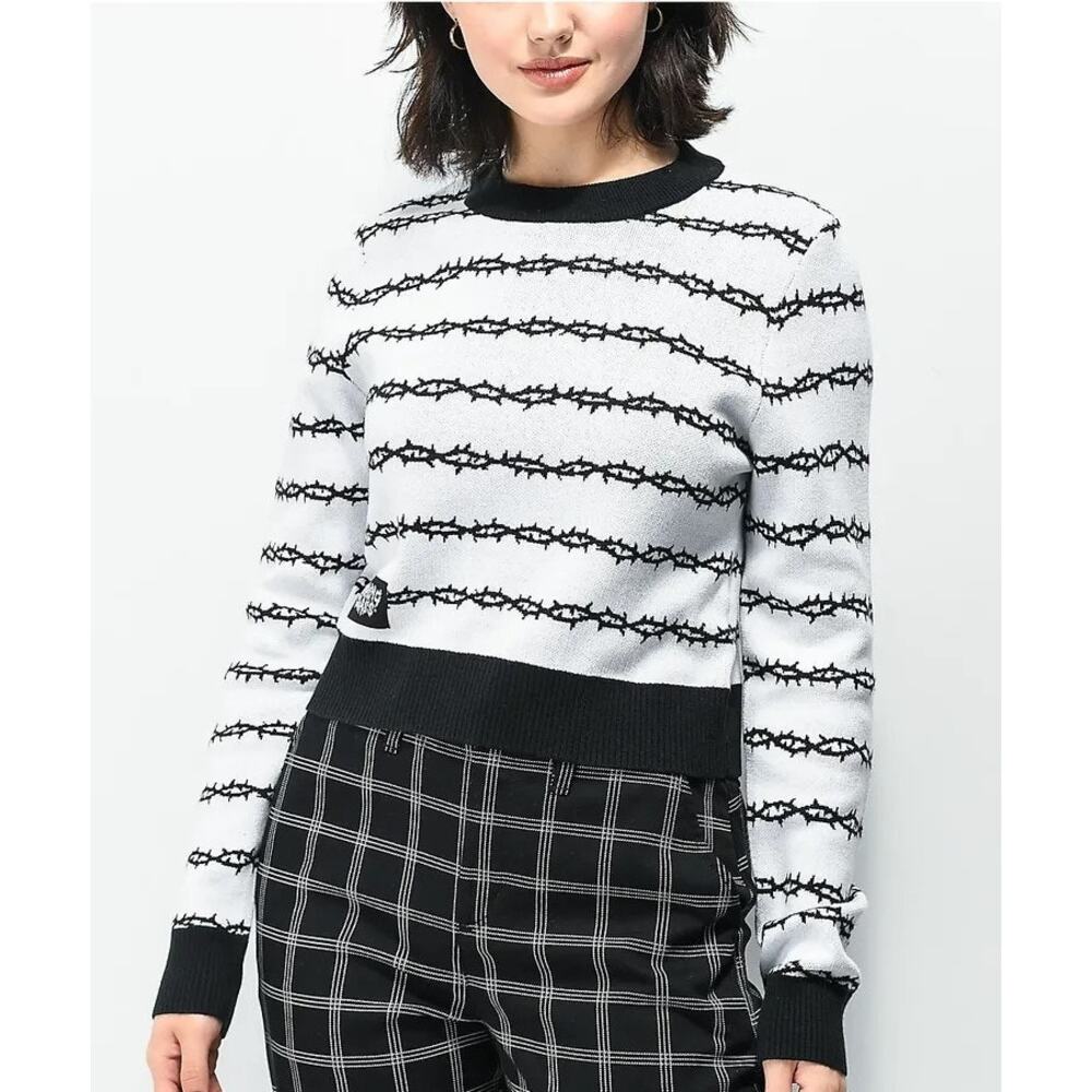 Crewneck Barbed Wire Stripe Sweater - White/Black